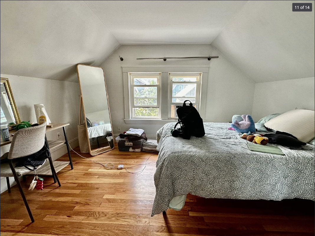 19 Sunset Rd, West Somerville