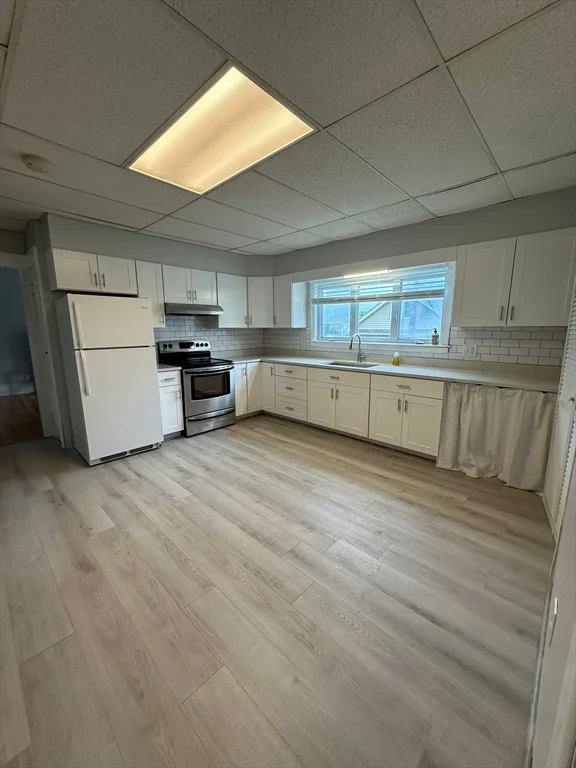 422 Chandler St, West Side