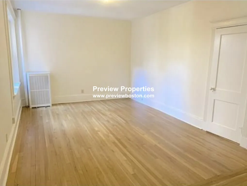 75 Longwood Ave, Coolidge Corner