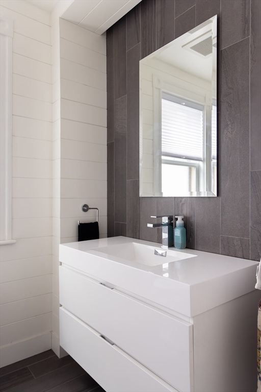 59 Liberty Ave, Powderhouse