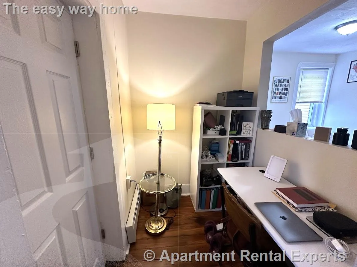 1056 Cambridge St, East Cambridge