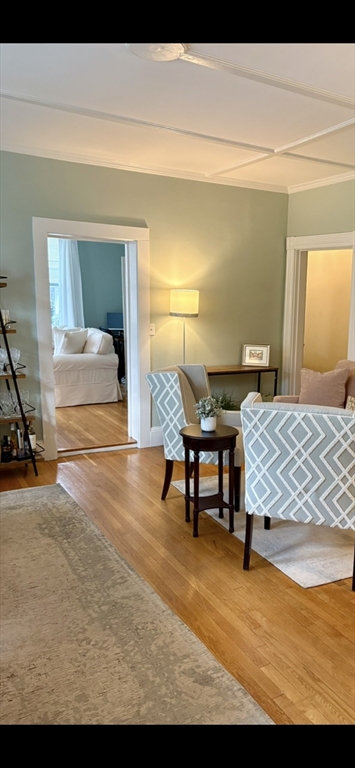 21 Thorndike, Beverly