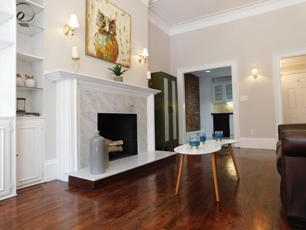 482 Beacon St, Back Bay