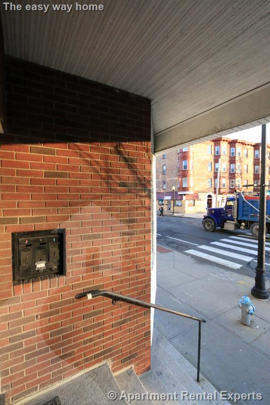 793 Cambridge St, East Cambridge