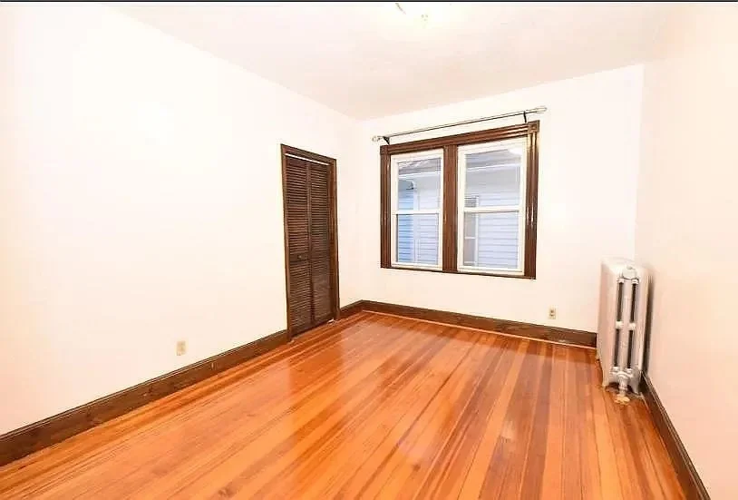 7 Gayland St, Roxbury