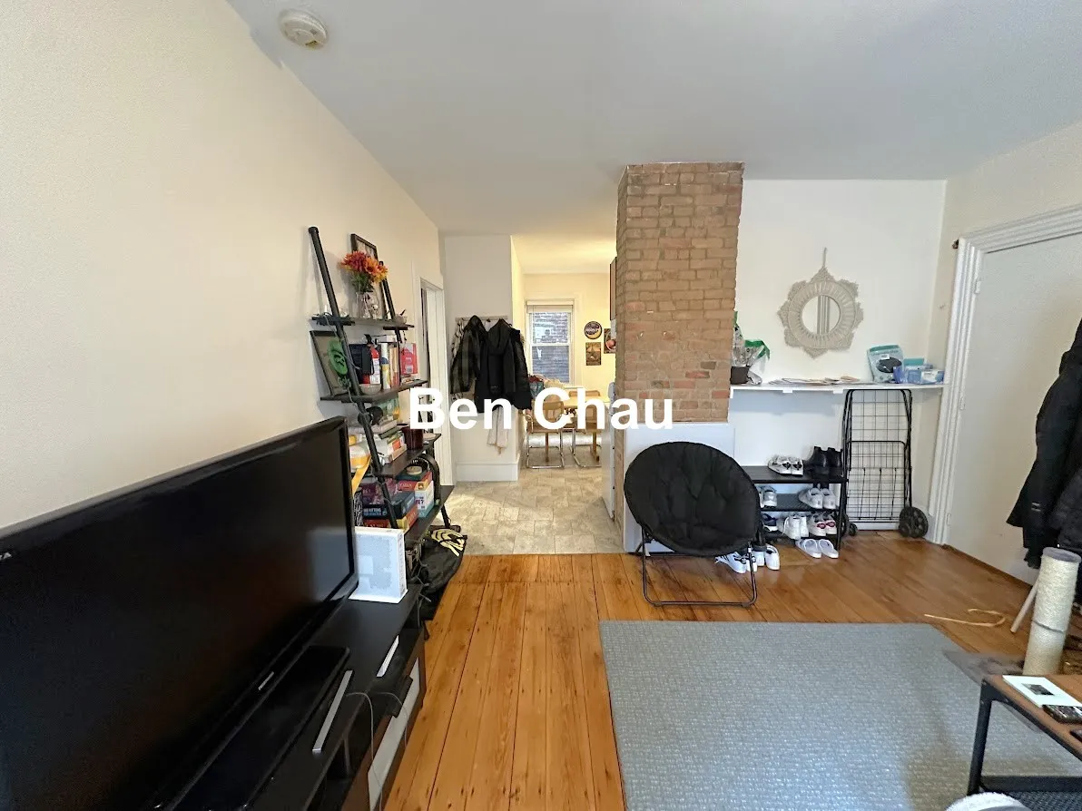 74 Gore St, East Cambridge