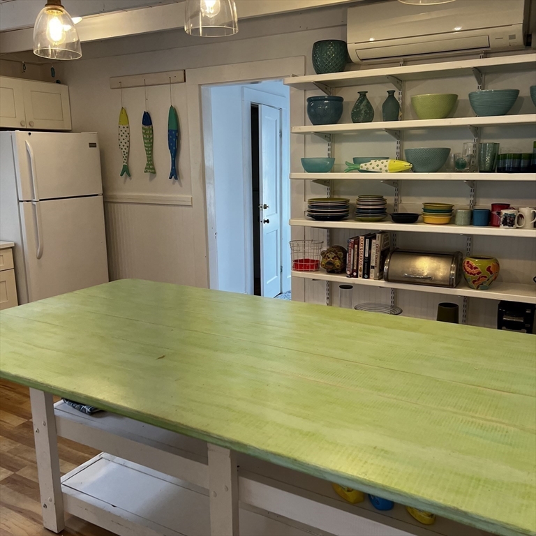 74 Mt Pleasant Av, Gloucester