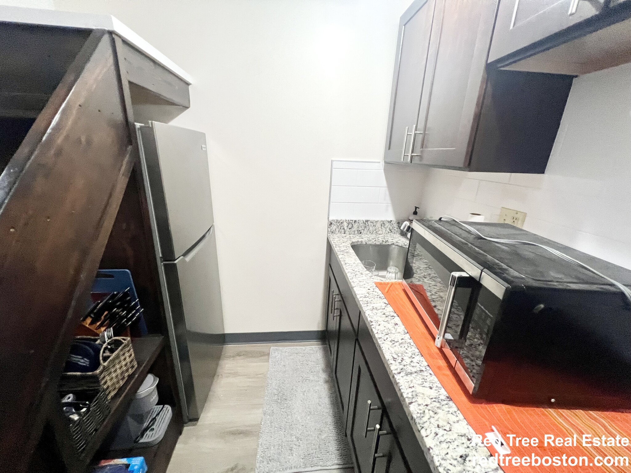 62 Boylston St, Midtown