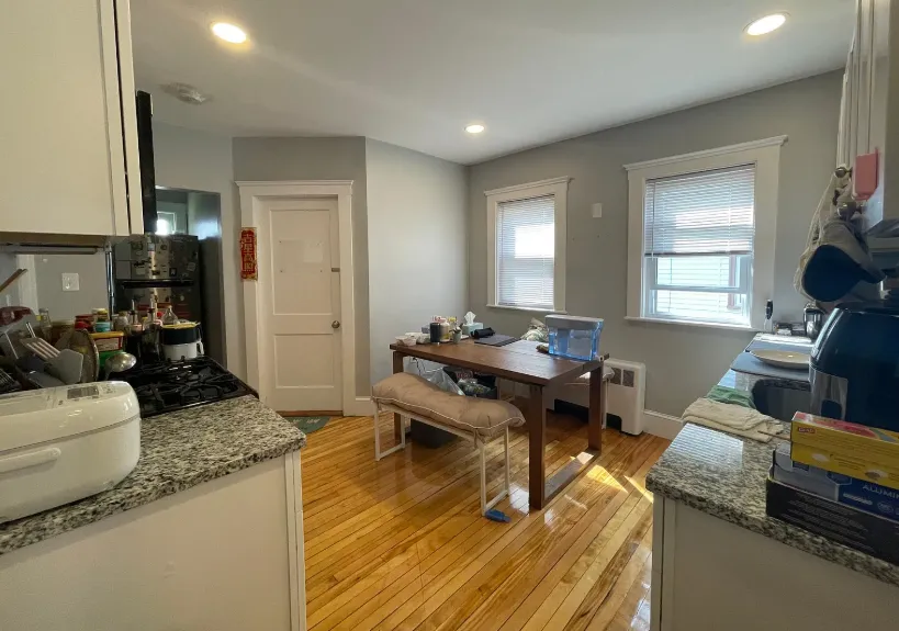 72 Frederick Ave, South Medford