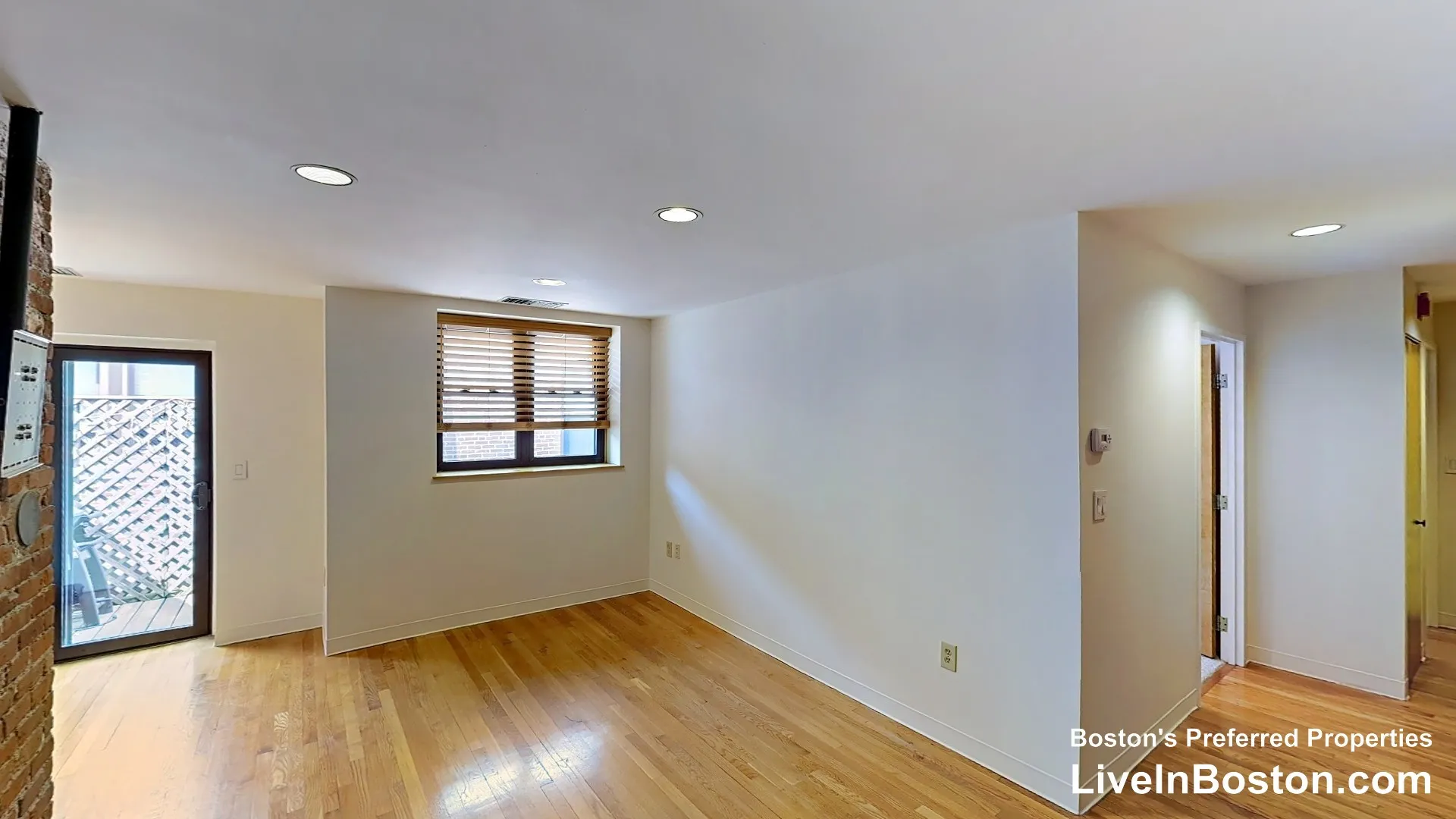 95 Gainsborough St, Fenway