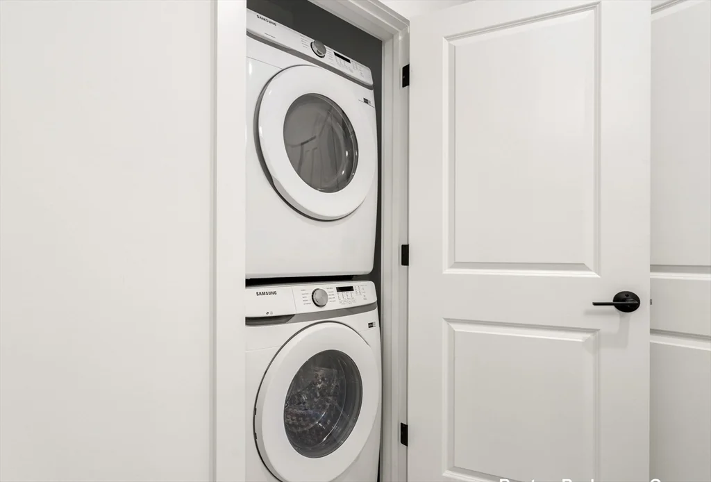 600 Broadway, Everett