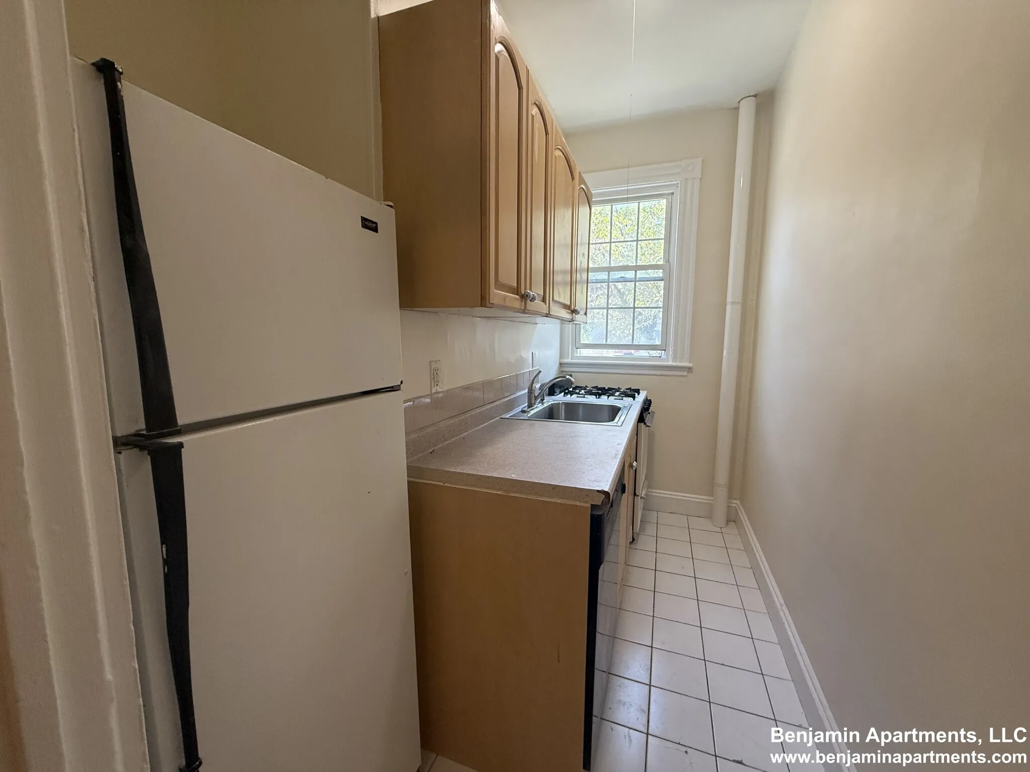 15 Glenville Ave, Allston