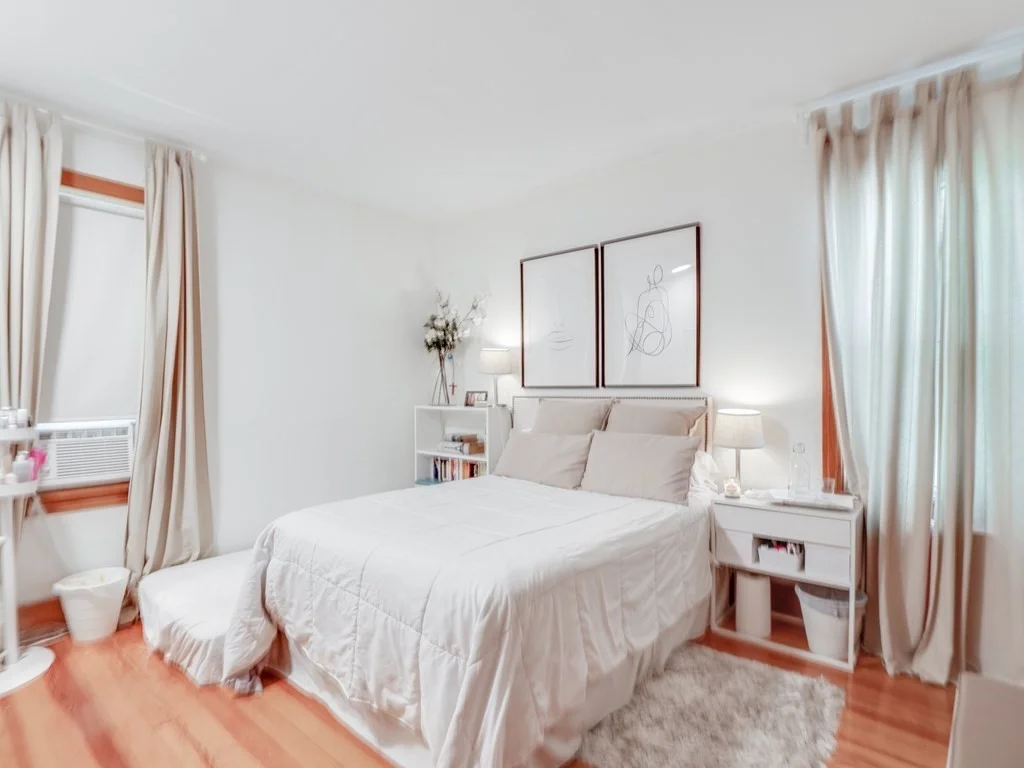 354 Beacon, Ward Two