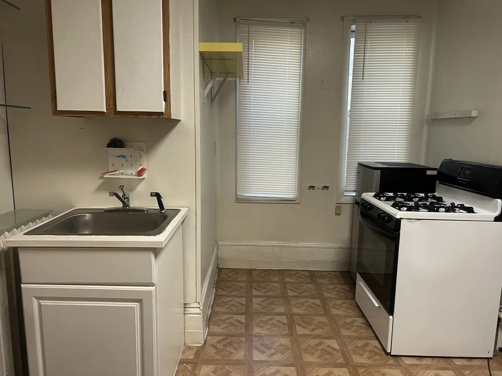 14 Monument Sq, Charlestown