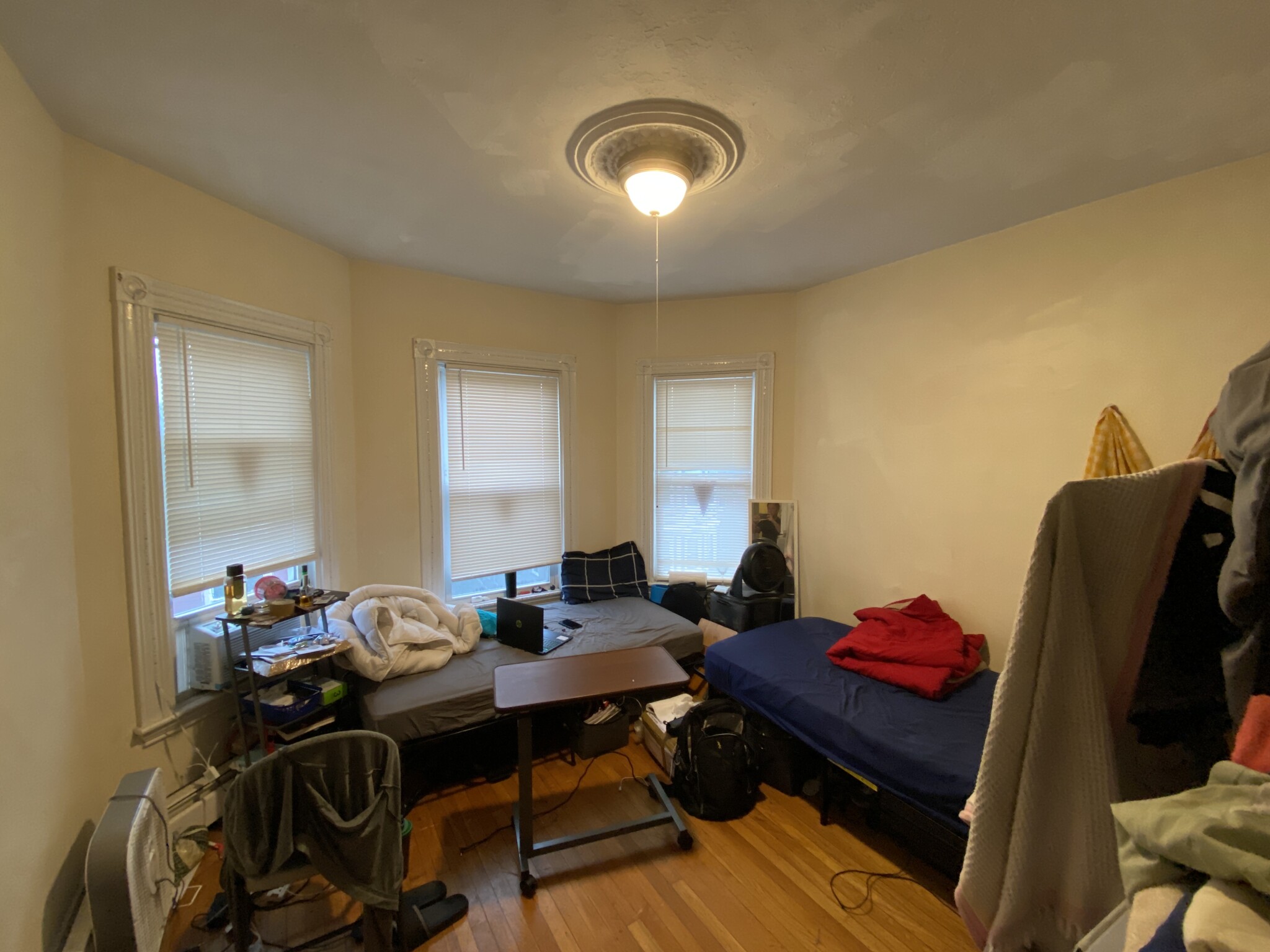 80 Hillside St, Mission Hill