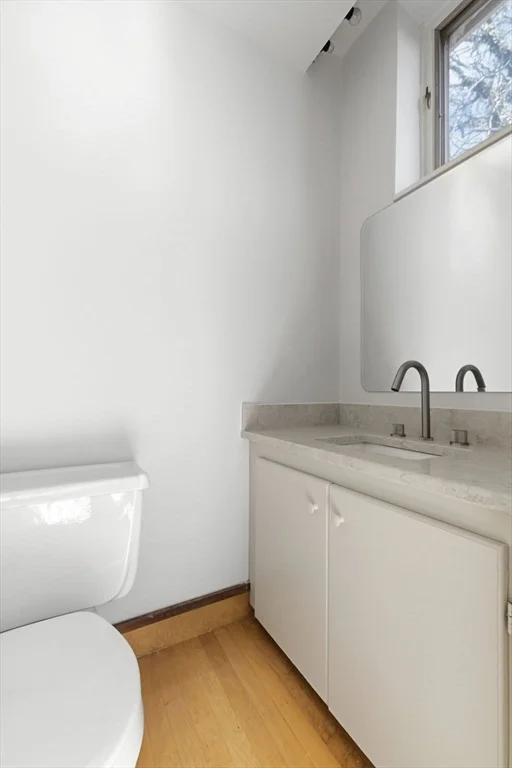 298 Columbus Ave, Back Bay