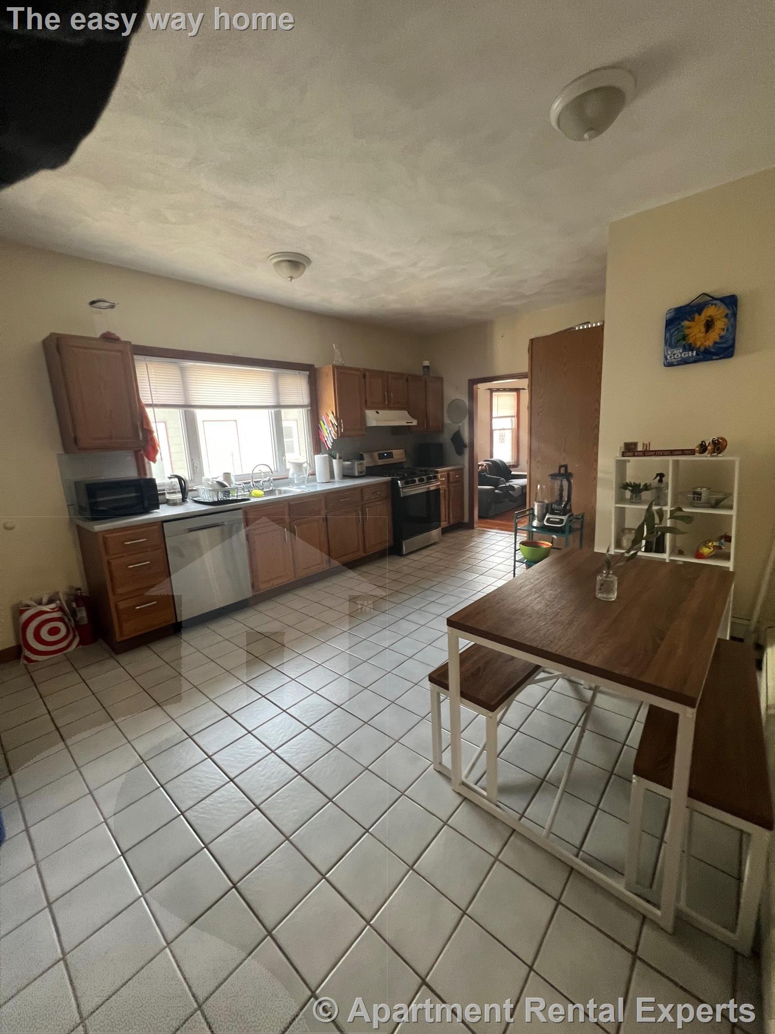 51 Elm St, Porter Square