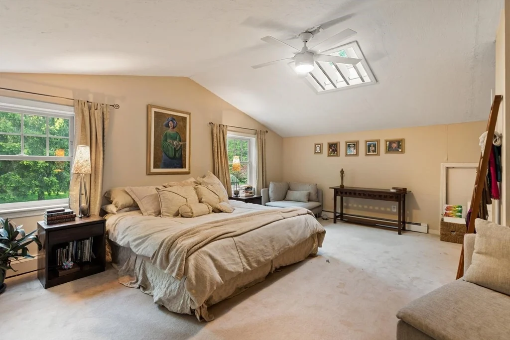 368 Main St, Lynnfield