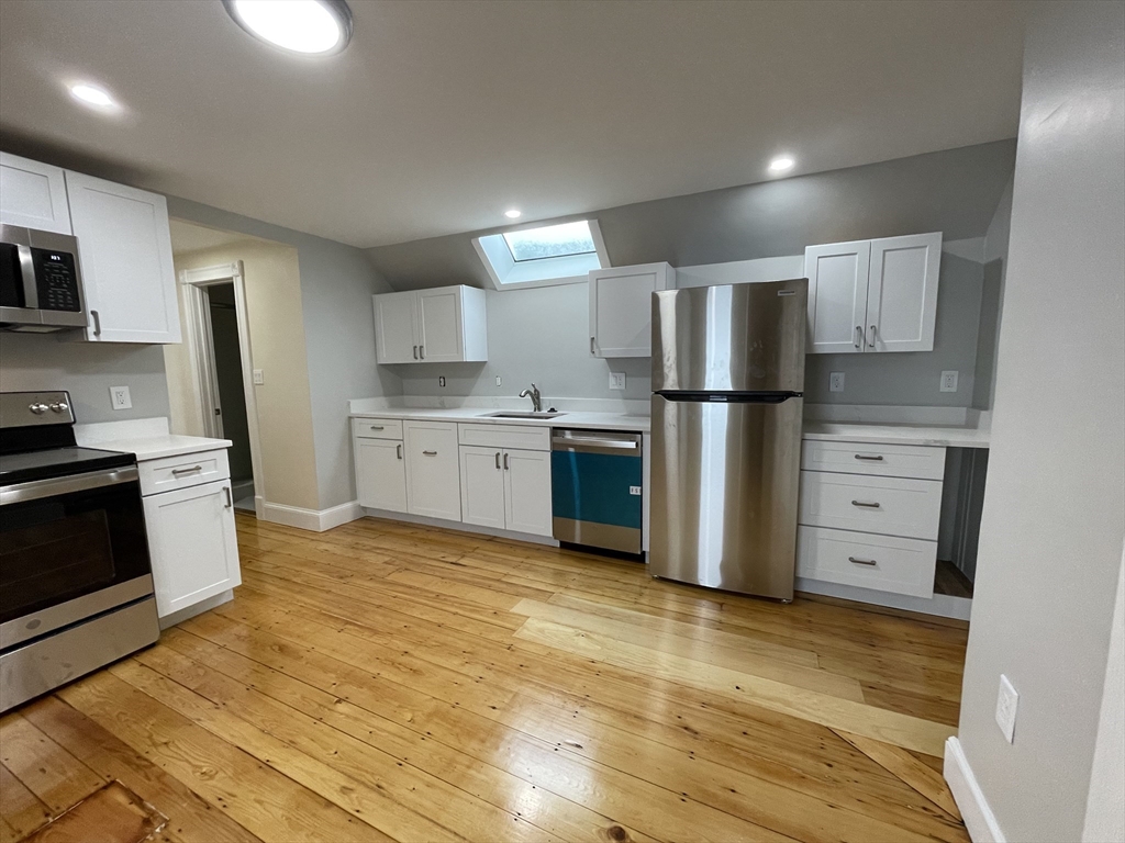 13 Albion St, South Medford