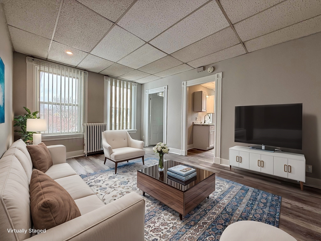 178 Park St, North Attleboro