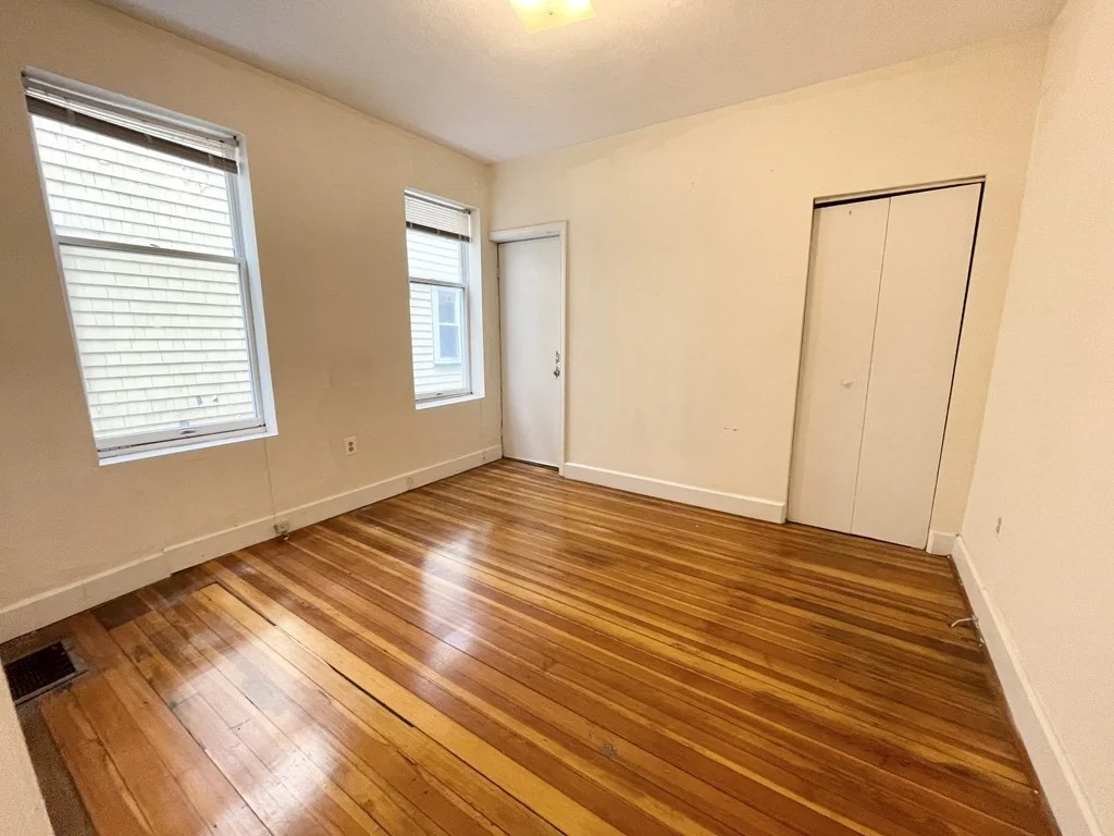 33 Edison Green, Dorchester