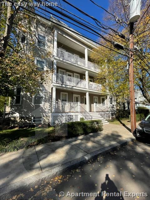 42A Linden Ave, Porter Square