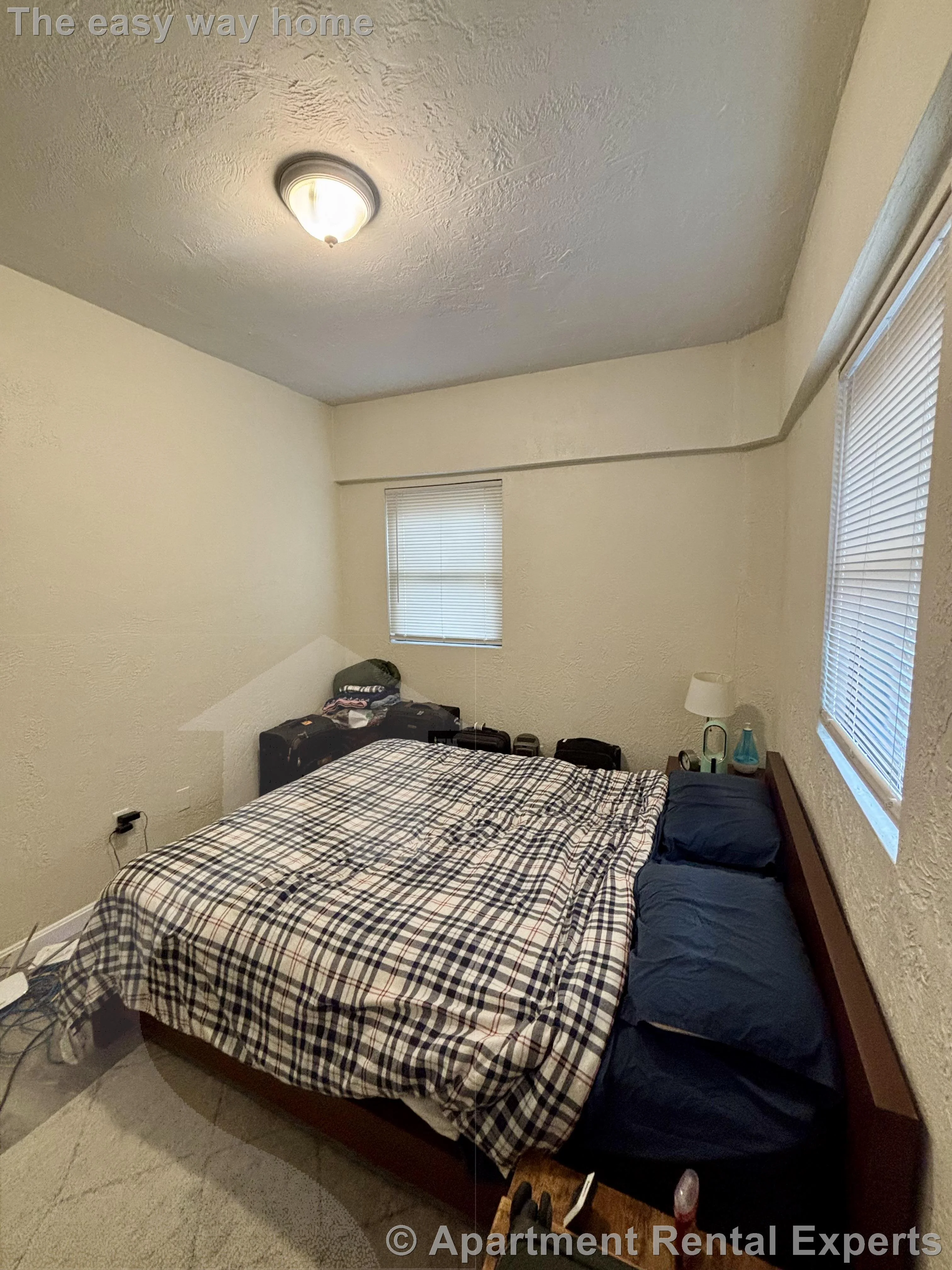 111 Walnut St, Winter Hill