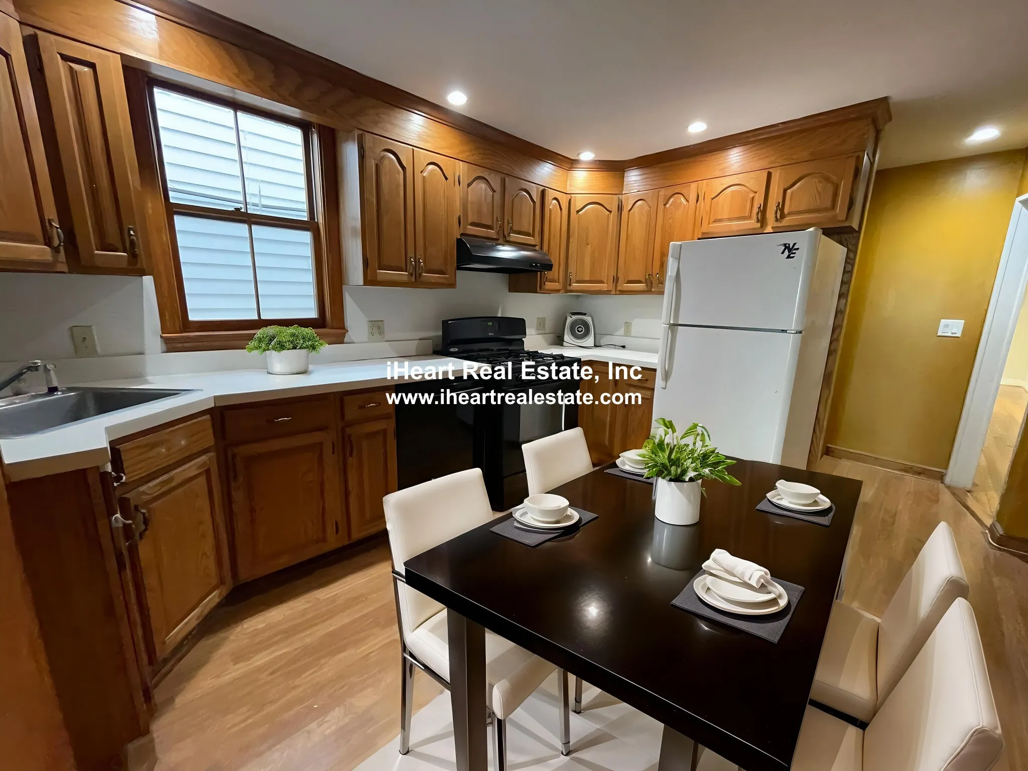 338 K St, South Boston