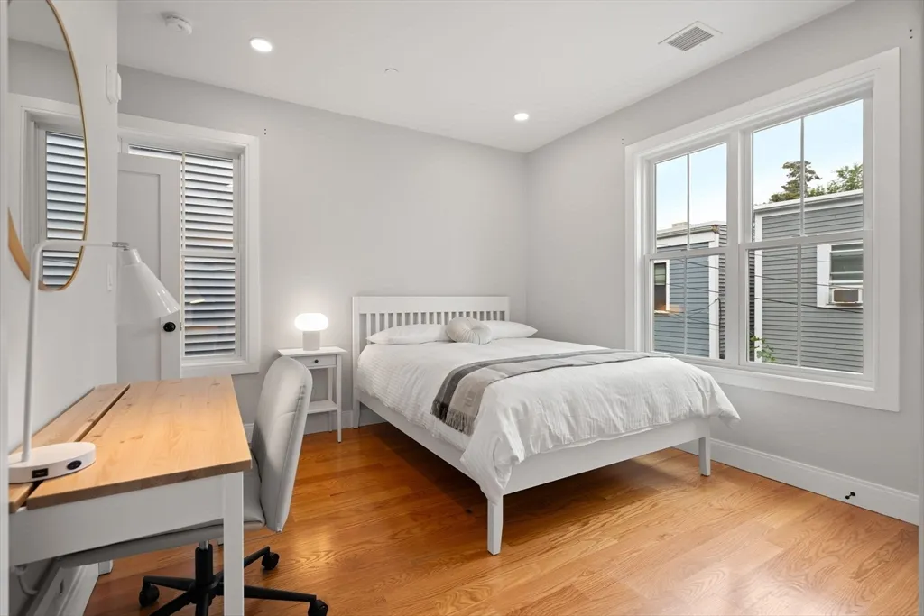 174 West Seventh St, South Boston