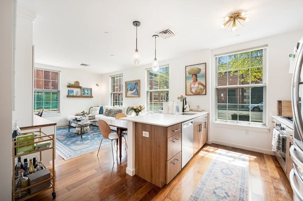 45 1st Ave, Charlestown