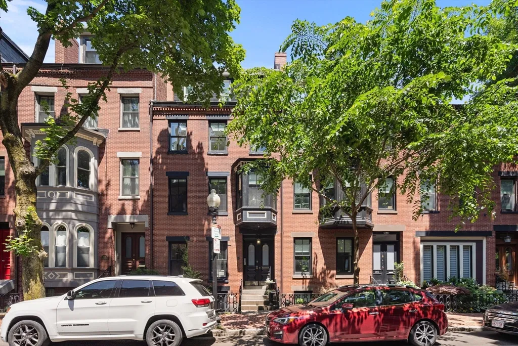 201 West Springfield St, South End