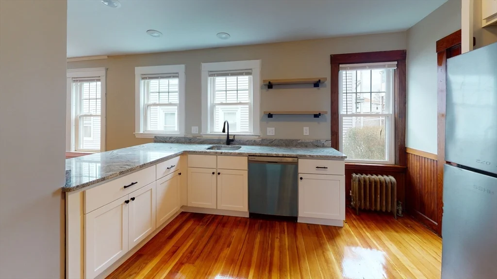 65 -67 Sterling St, West Somerville