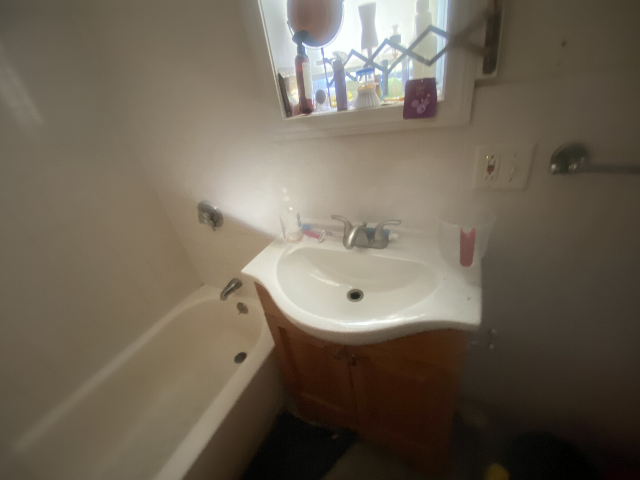 127 Cedar St, Roxbury