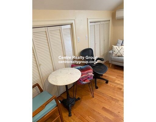 19 Chestnut Hill Ave, Brighton