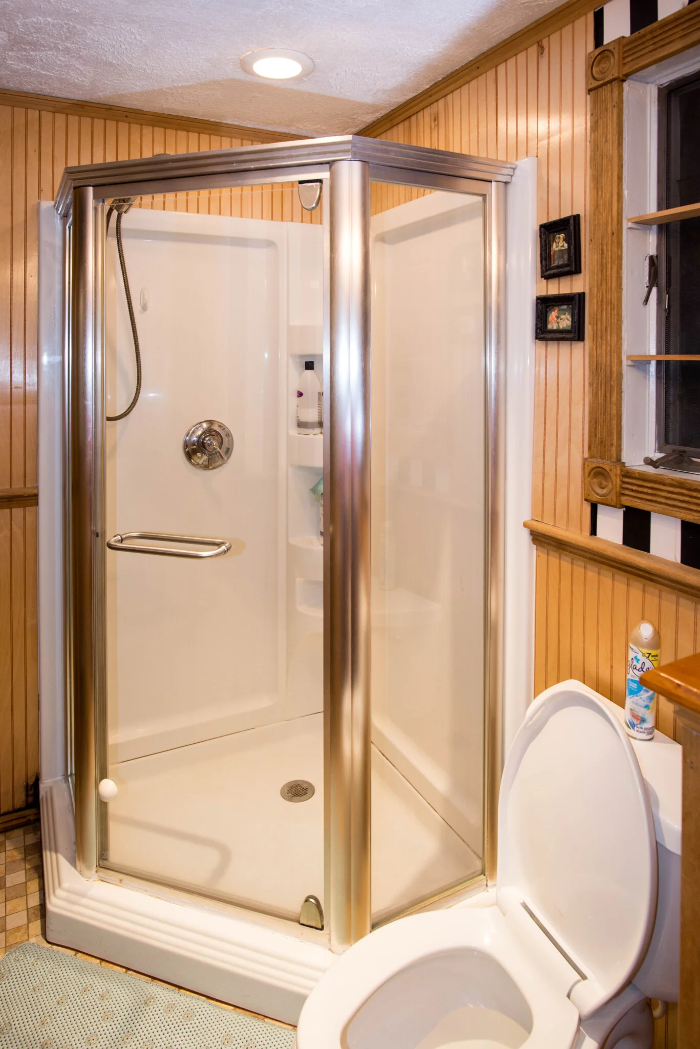 132 Bremen St, East Boston