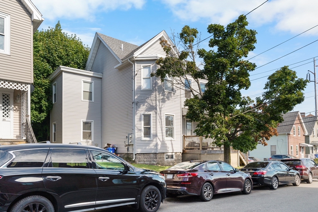 655 Cross St, Malden