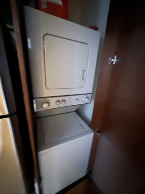 64 Louis Prang St, Longwood