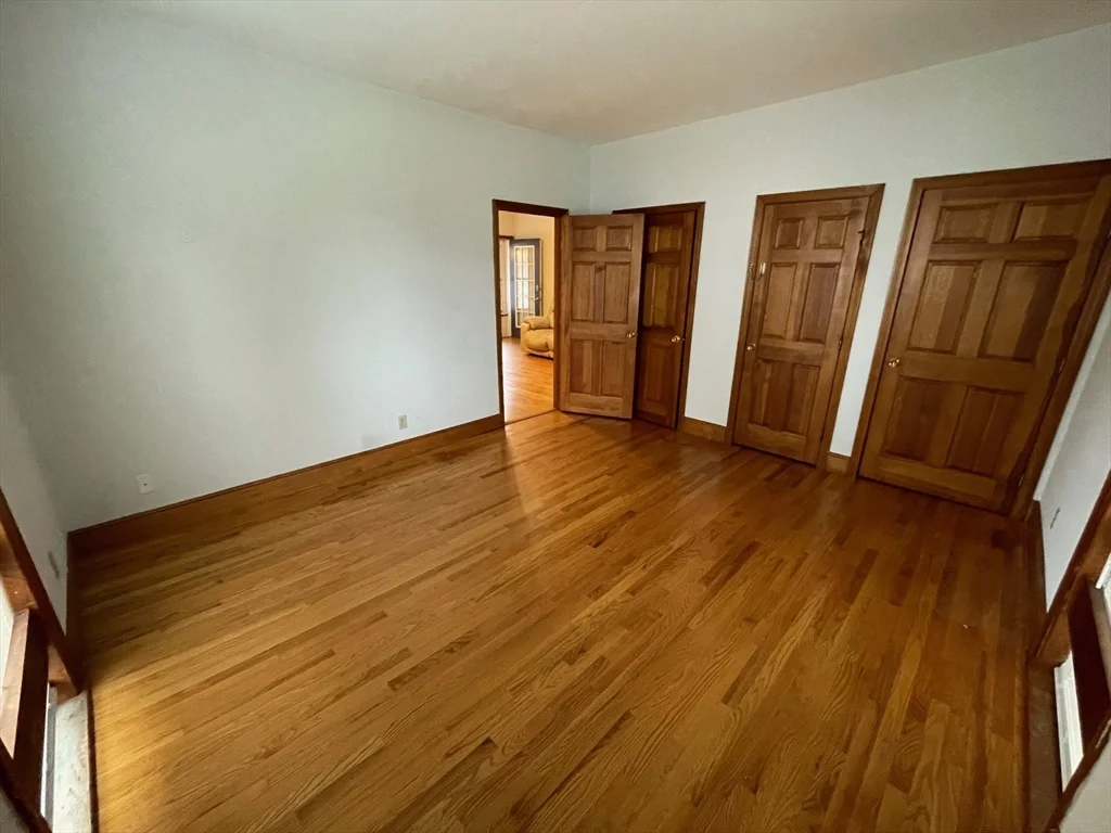 21 Court St, Groton
