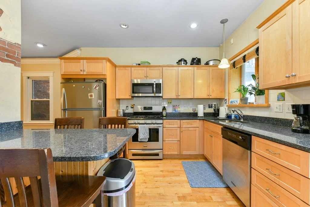 733 E 3rd St, South Boston