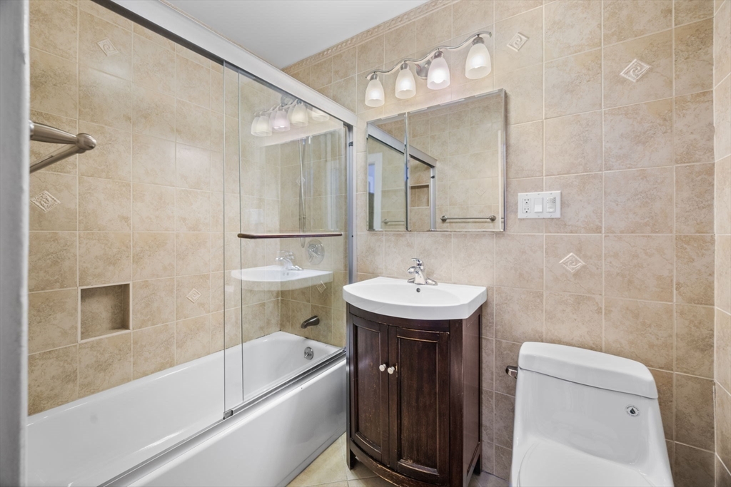 1834 Beacon St, Brookline