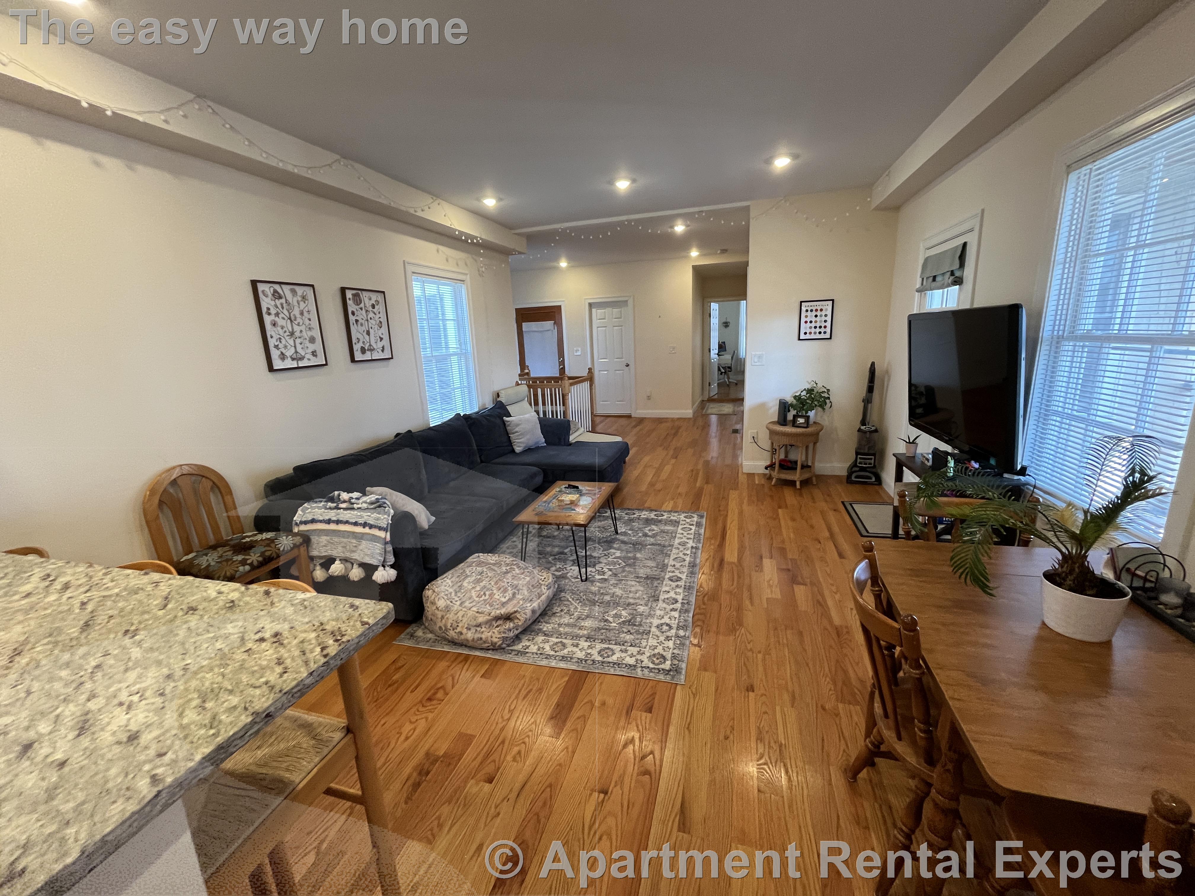 14 Flint St, East Somerville