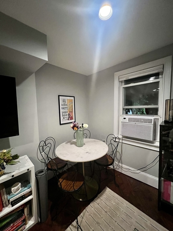 209 W 3rd St, South Boston