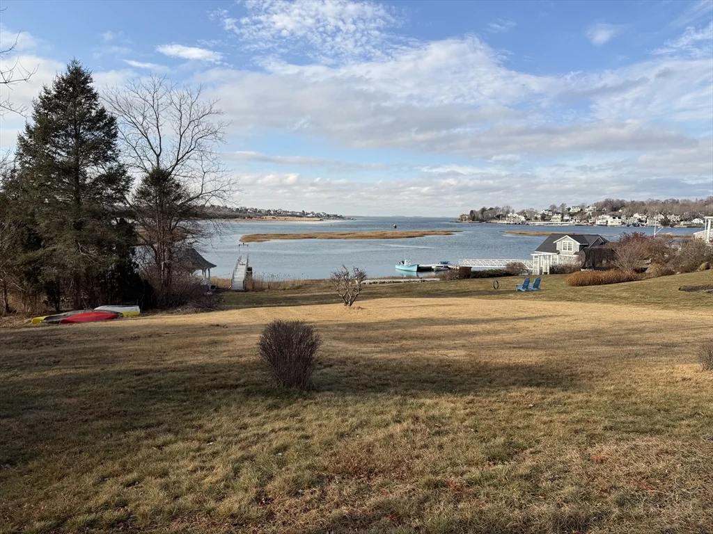 630 Washington St, Gloucester