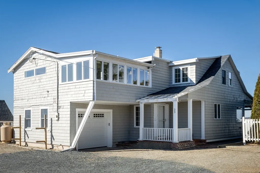 33 Eagle Hill Rd, Great Neck