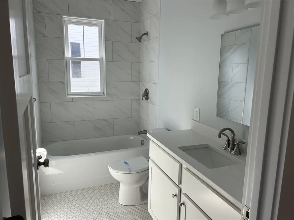 29 Orange St, Roslindale