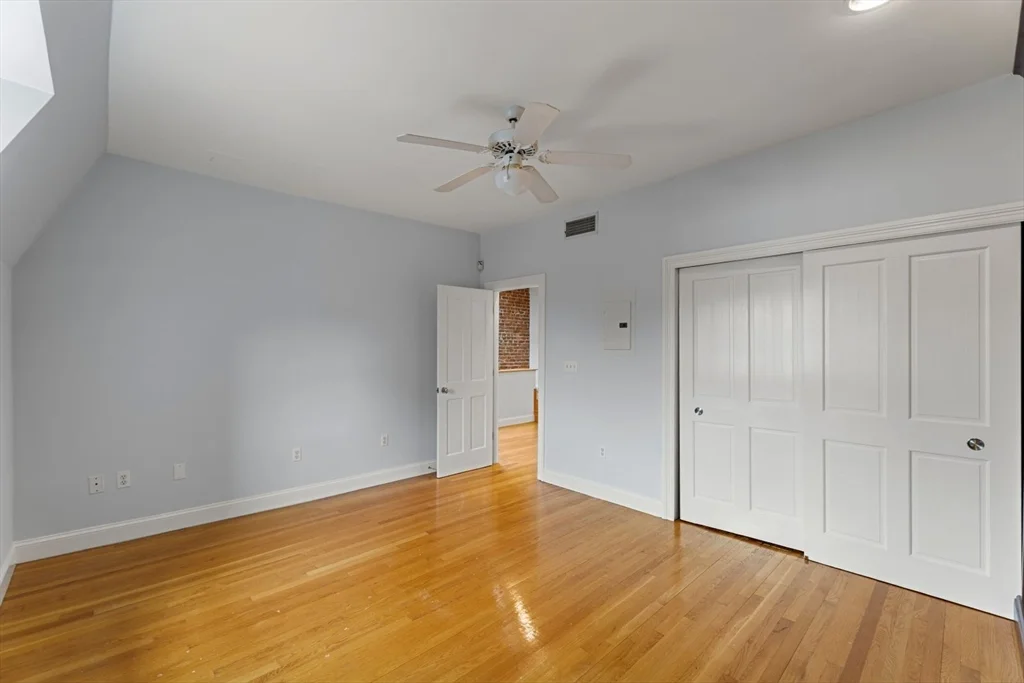 39 Worcester Sq, South End