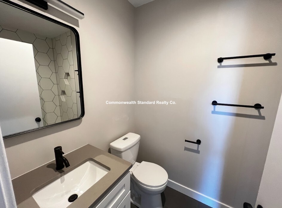 1661-1663 Washington St, South End