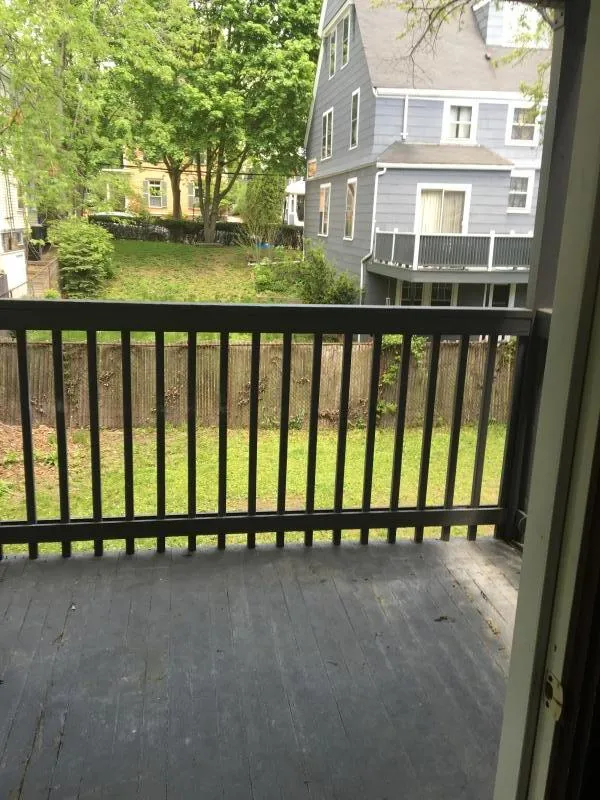 79 Brook St, Central Village