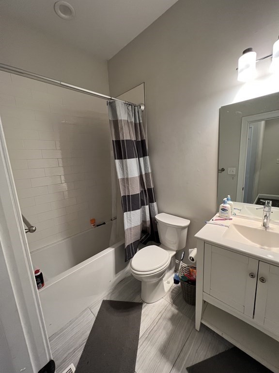 321 Dorchester St, South Boston