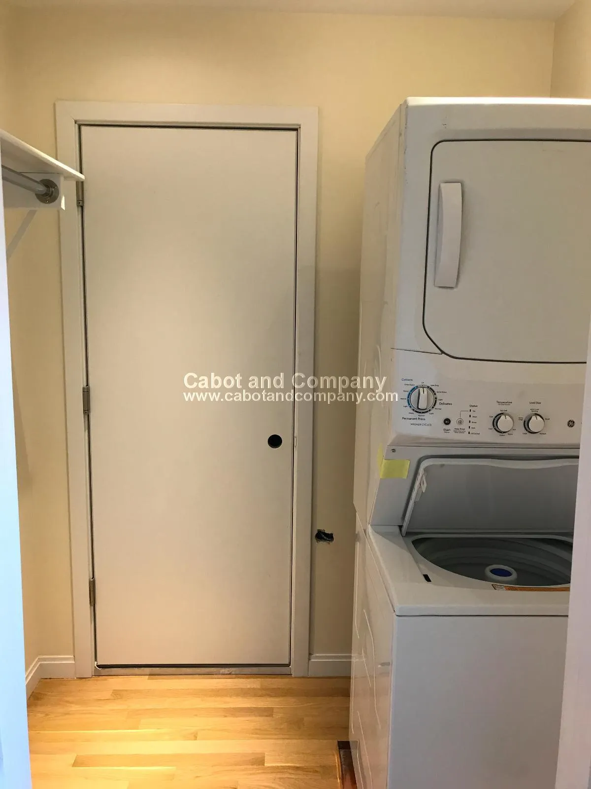 209 Newbury St, Back Bay